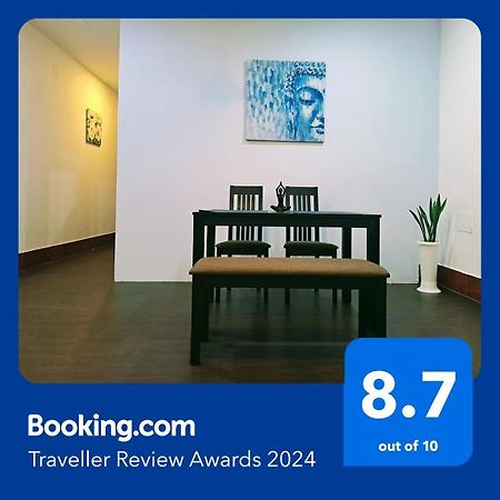 Strawberry Swing Homestay Guwahati Luaran gambar